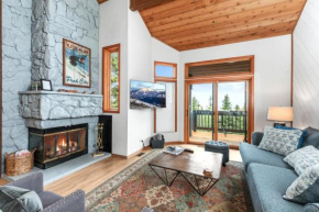 KBM Resorts: Ski out and easy walk back Common Hot Tub Parking in Silver Lake Deer Valley